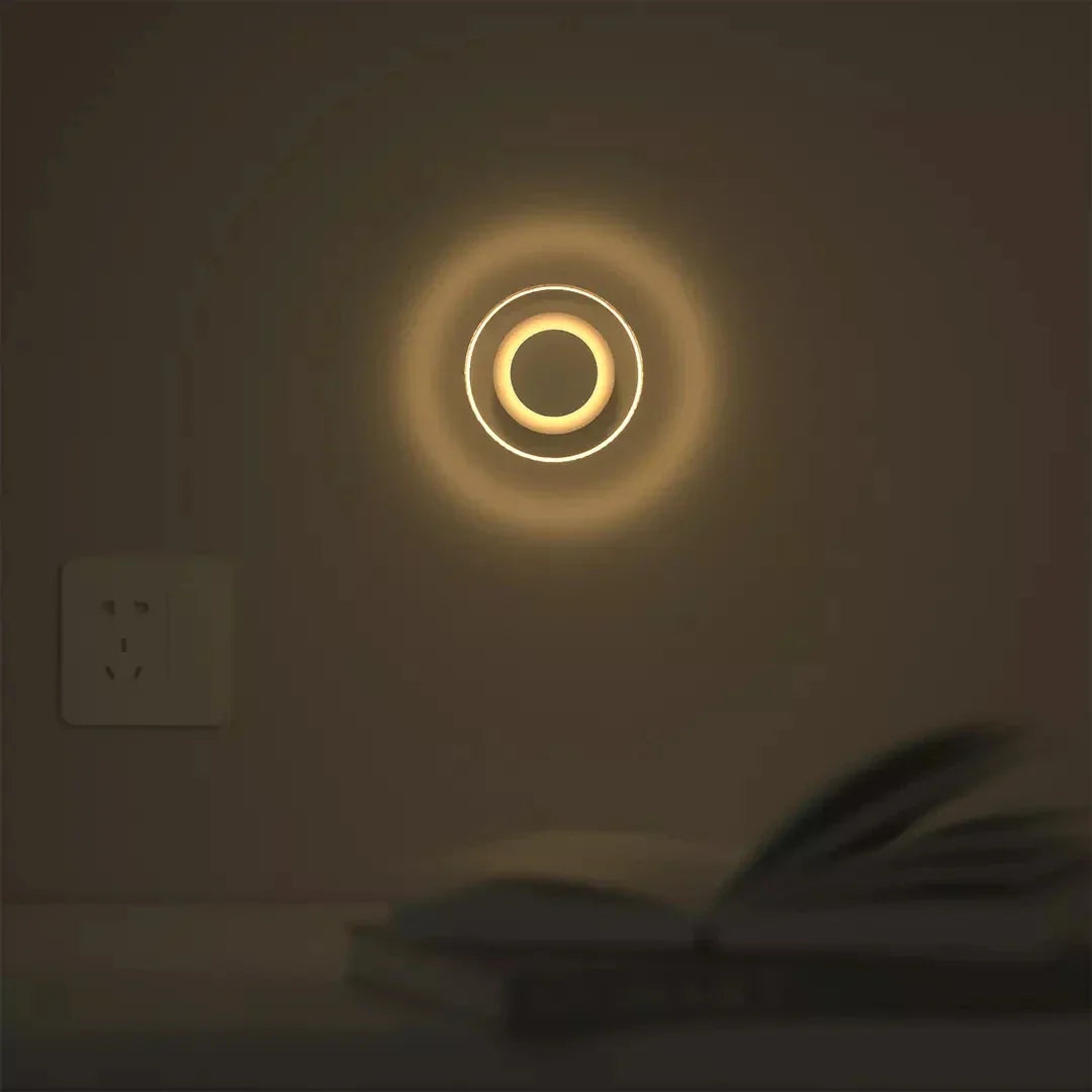 Lámpara de noche inteligente con sensor dual y luz suave