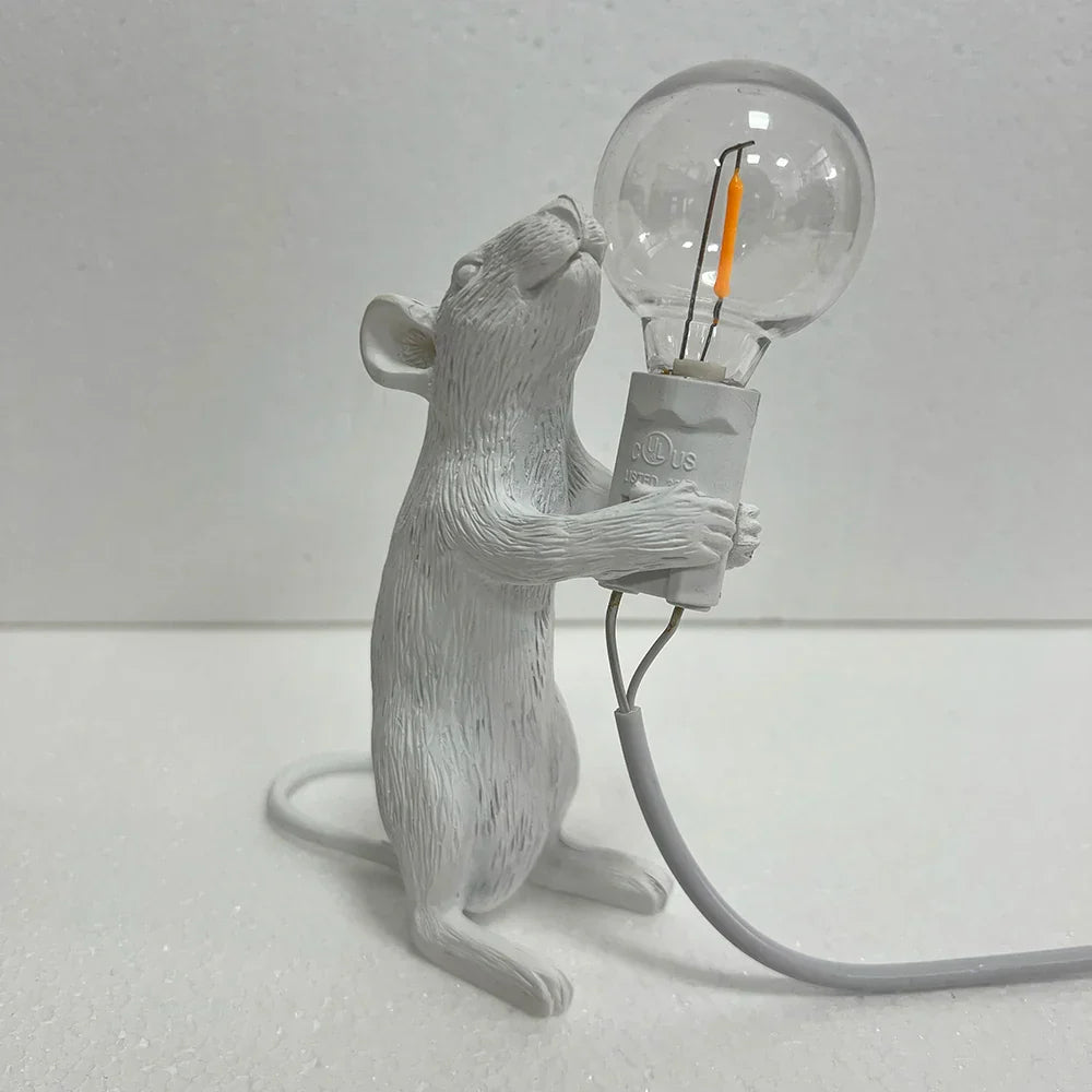 Lámpara de escritorio Night Rat