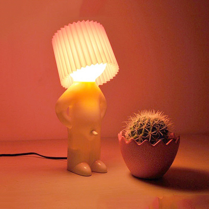 Lámpara LED creativa Shy Boy