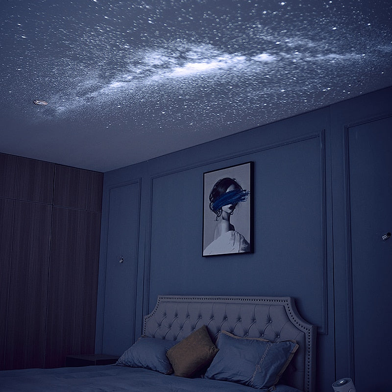 Proyector de cielo galáctico realista con luz nocturna